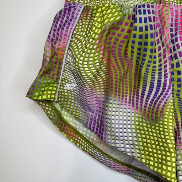 Fabletics Neon Mesh Running Shorts Size Small | Vibrant Festival Activewear - Picture 4 of 9